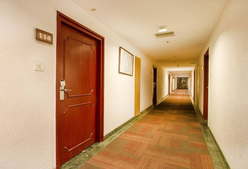 Fotos del hotel Fabhotel Avs Gachibowli Extn:  3