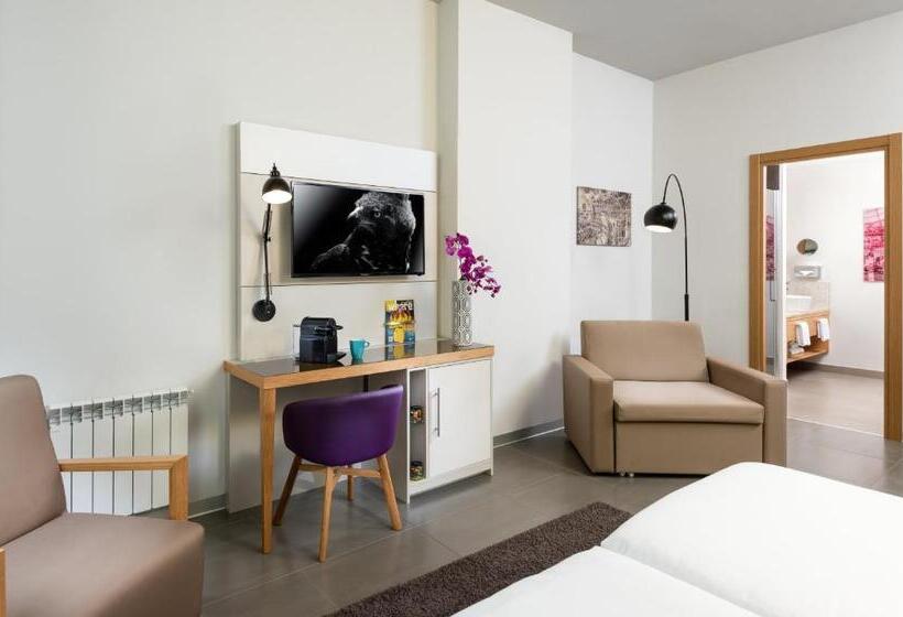 Fotos del hotel Nyx  Milan By Leonardo S:  11