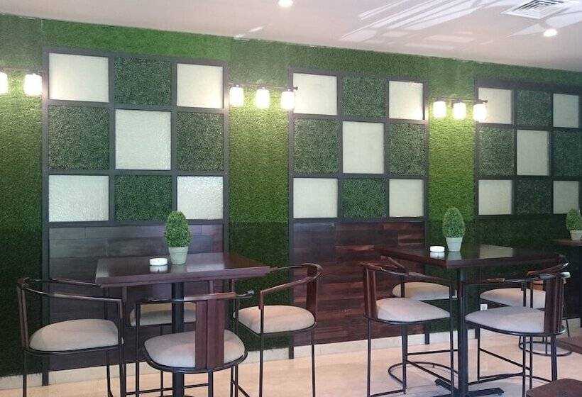 Fotos del hotel Aria Centra Surabaya:  5