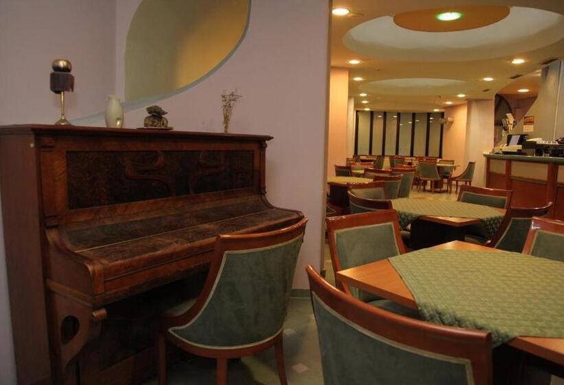 Fotos del hotel Cingo:  6