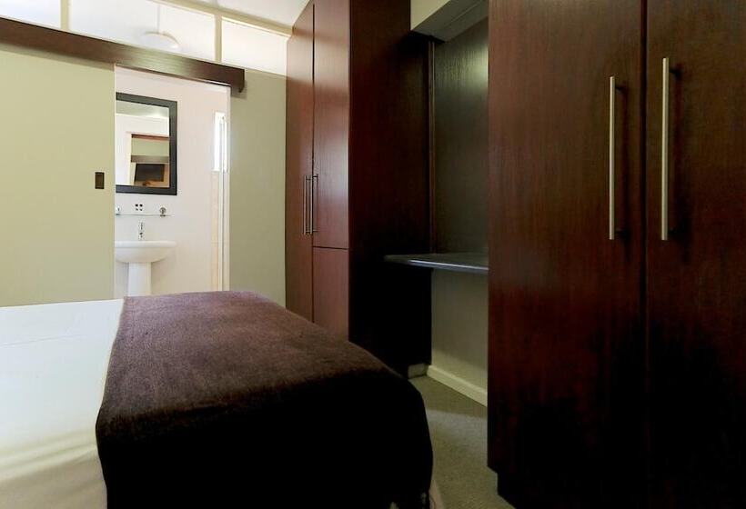 Fotos del hotel 10 On Cape Self Catering Apartments:  22