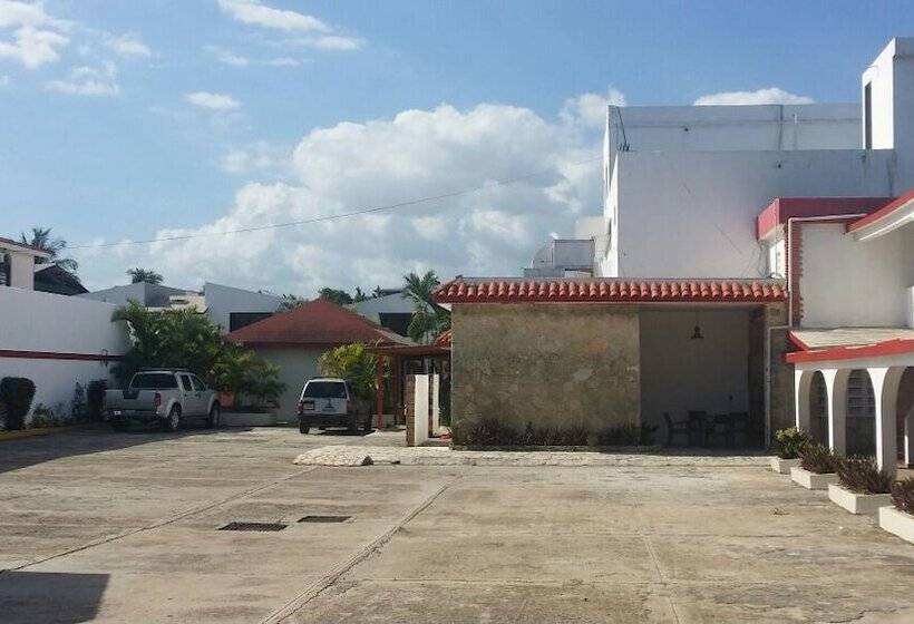 Fotos del hotel Tropicana:  4