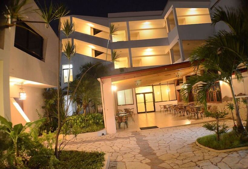 Fotos del hotel Tropicana:  5