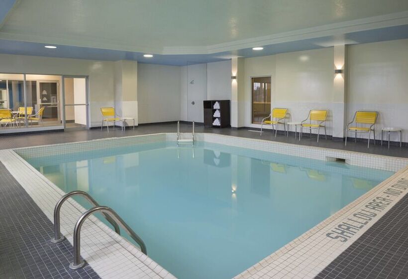 Fotos del hotel Fairfield Inn & Suites By Marriott Ottawa Kanata:  2