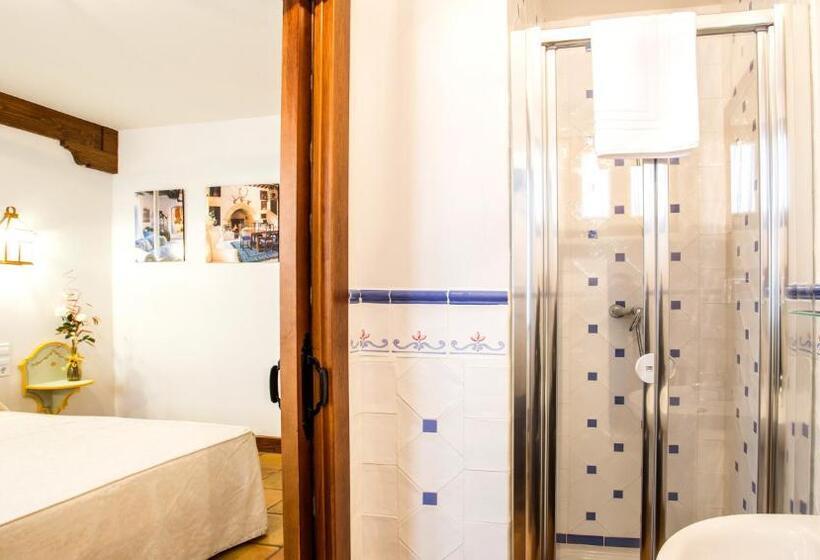 Fotos del hotel Posada Del Tio Juanón:  23