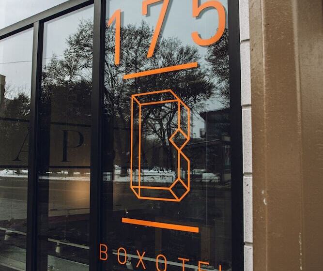 Fotos del hotel Boxotel Montreal:  11