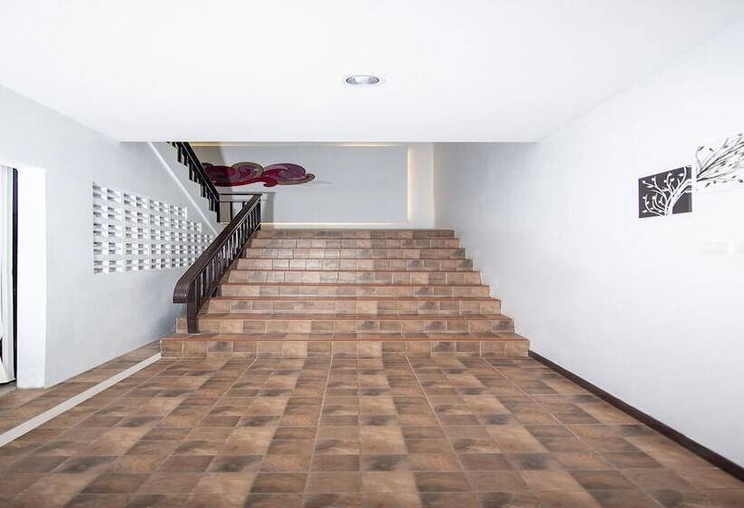 Fotos del hotel Naiyang Place Phuket Airport:  21