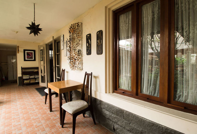 Fotos del hotel De  Tropis Family Guest House:  9