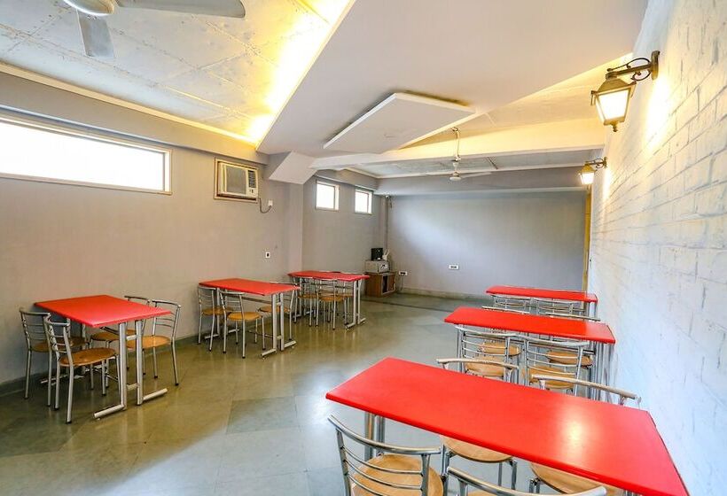 Fotos del hotel Fab Premium Nest:  7