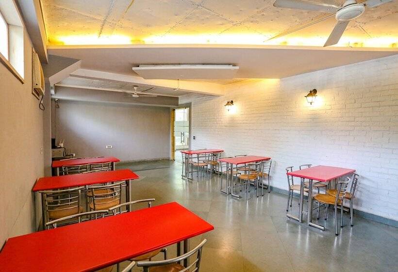 Fotos del hotel Fab Premium Nest:  12