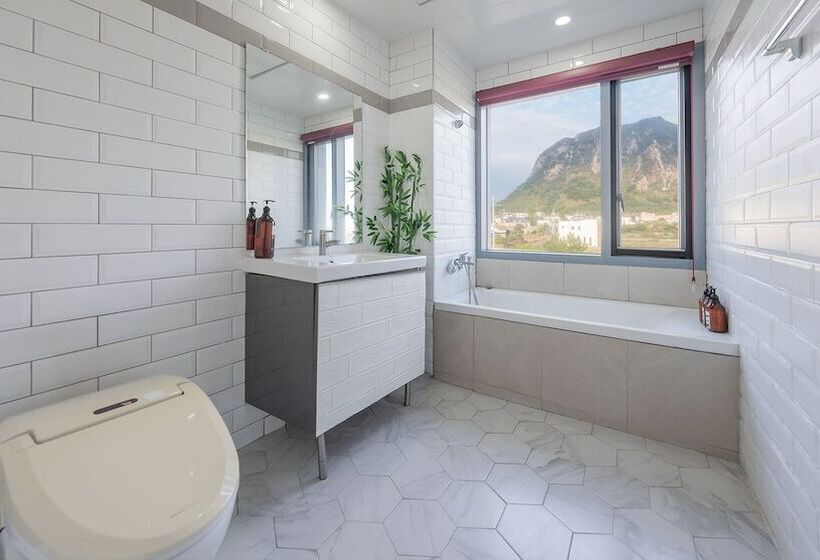 Fotos del hotel Lucid M:  6