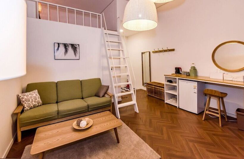 Fotos del hotel Lucid M:  9