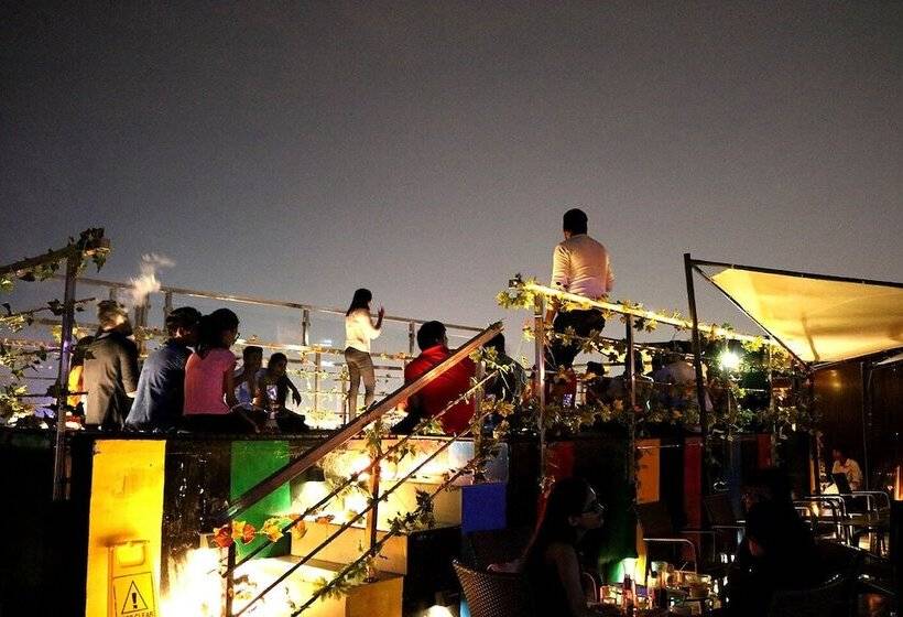 Fotos del hotel Golden Tulip Saltlake Kolkata:  12