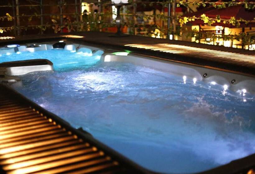 Fotos del hotel Golden Tulip Saltlake Kolkata:  4