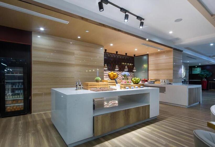 Fotos del hotel Shama Heda Serviced Apartments:  3