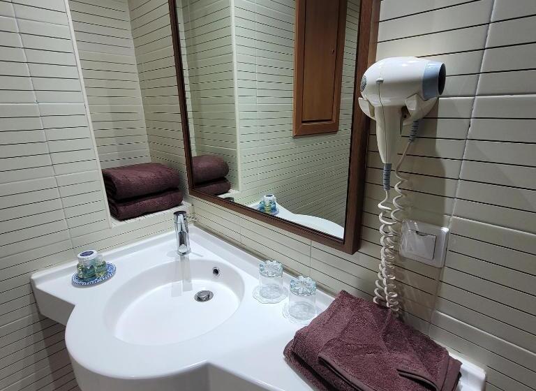 Fotos del hotel Tiba:  25