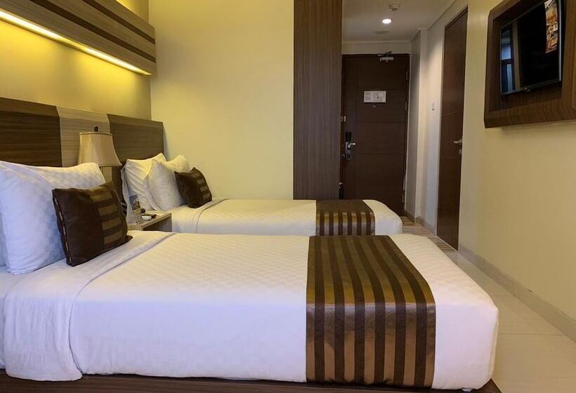 Fotos del hotel Sapphire Sky Hotel & Conference:  13