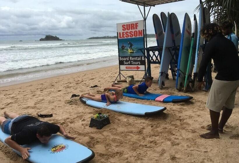 Fotos del hotel Samaru Beach House:  18