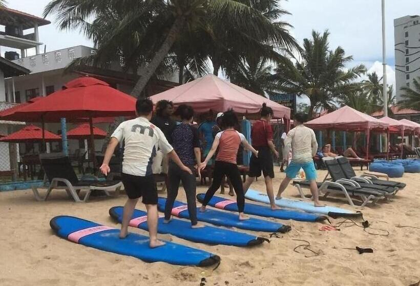 Fotos del hotel Samaru Beach House:  2