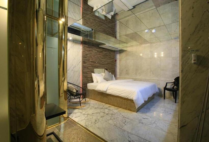 Fotos del hotel The Ace:  18