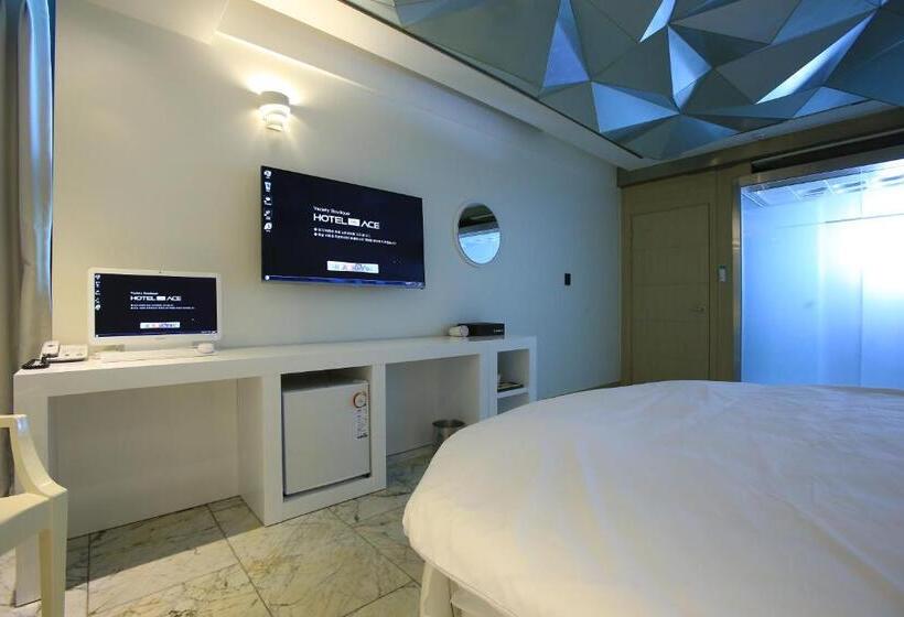 Fotos del hotel The Ace:  23