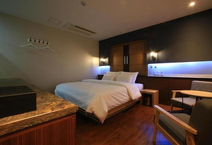 Fotos del hotel The Ace:  13