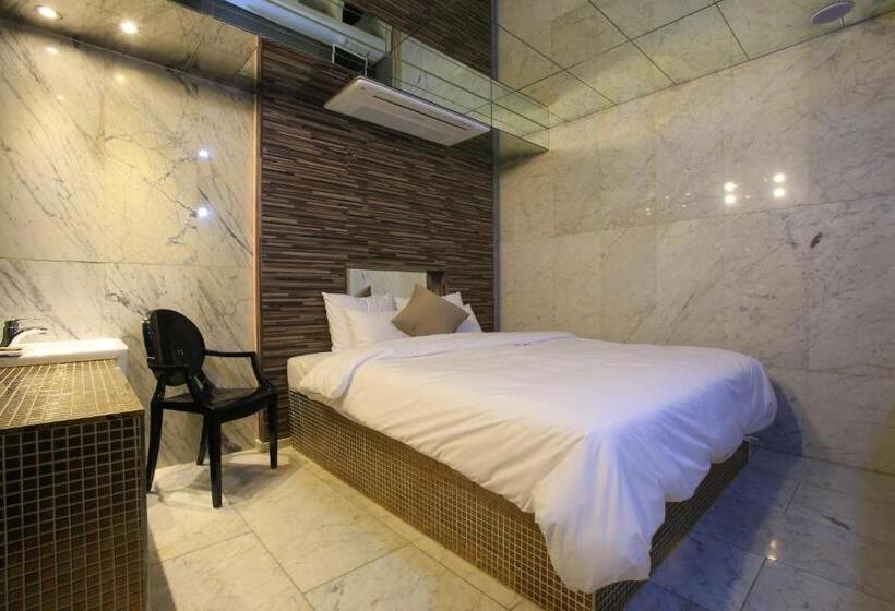 Fotos del hotel The Ace:  11