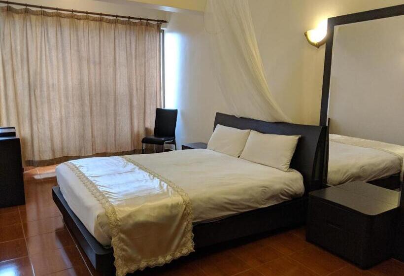 Fotos del hotel Prestige Hotel Suites:  20