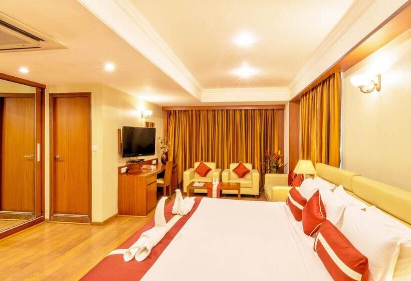 Fotos del hotel Octave Suites  Residency Rd:  20