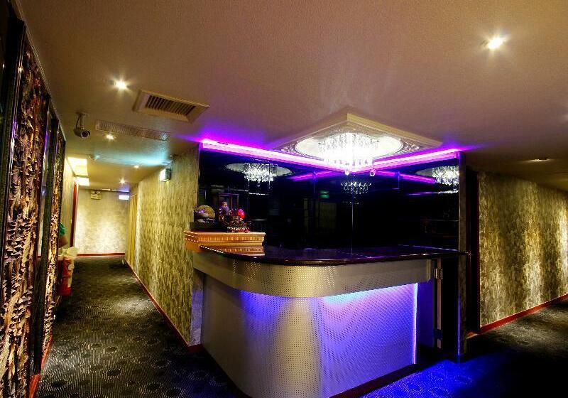 Fotos del hotel Golden Home:  4