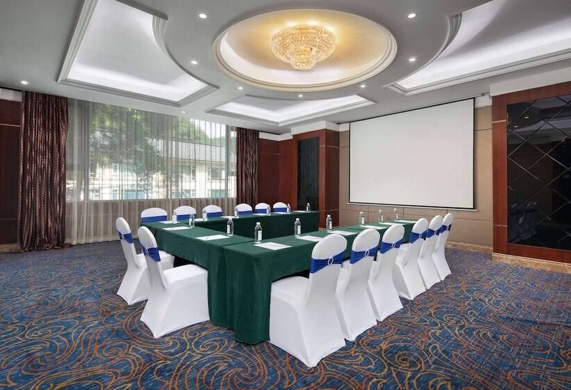 Fotos del hotel Huashuiwan No.1 Hot Springs:  14