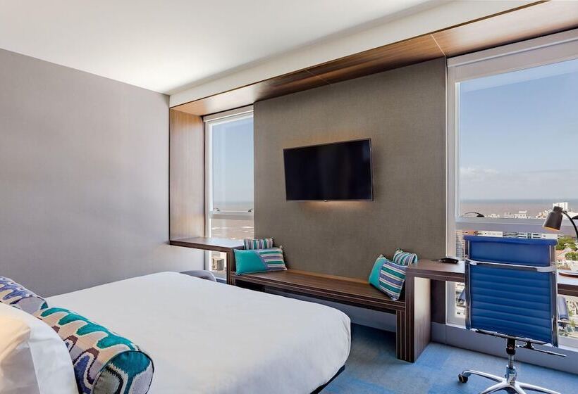 Aloft Montevideo