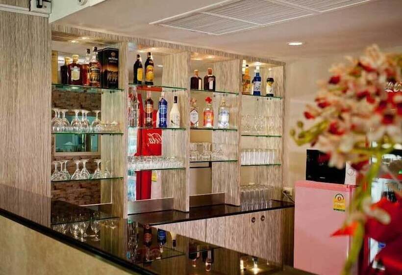 Fotos del hotel Nrc Residence:  5