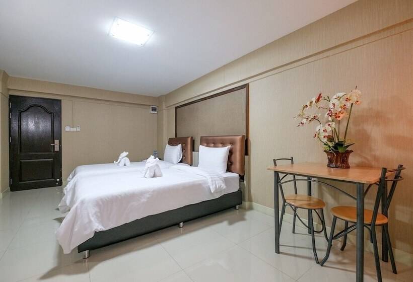 Fotos del hotel Nrc Residence:  22