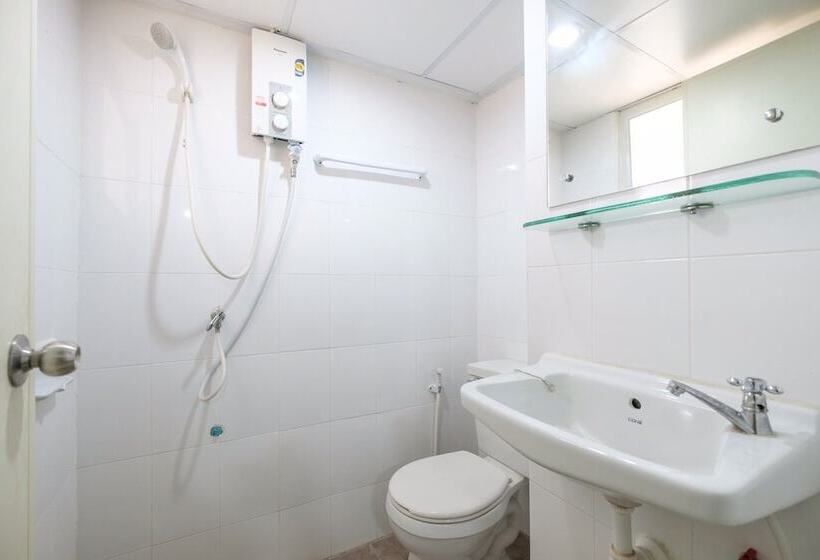 Fotos del hotel Nrc Residence:  6