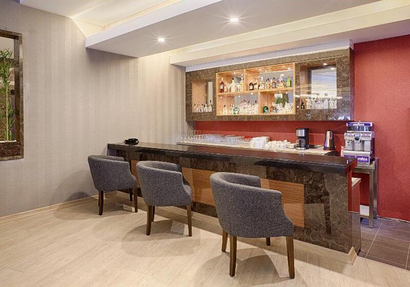 Fotos del hotel Kordon  Cankaya:  8