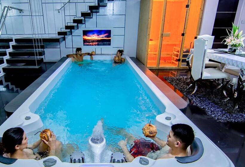 Fotos del hotel Luks Lofts Hotel & Residences:  23