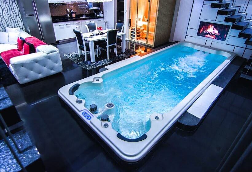 Fotos del hotel Luks Lofts Hotel & Residences:  12