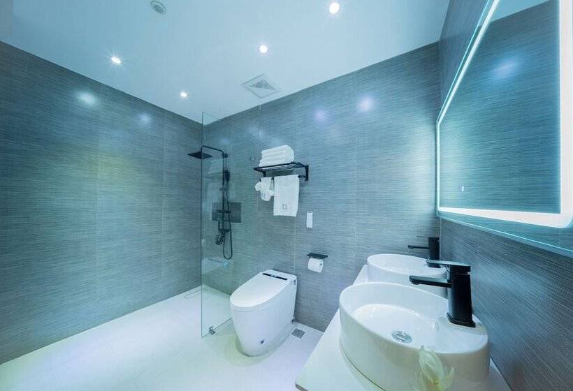 Fotos del hotel Luks Lofts Hotel & Residences:  4