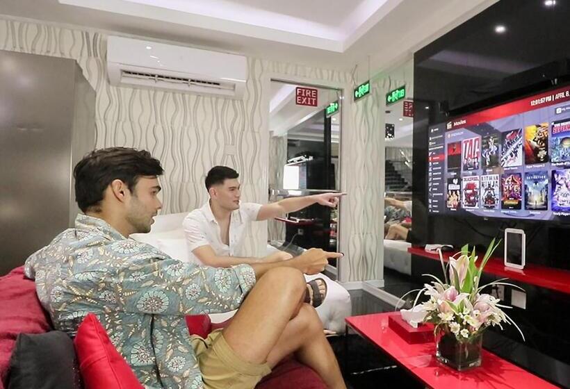 Fotos del hotel Luks Lofts Hotel & Residences:  20