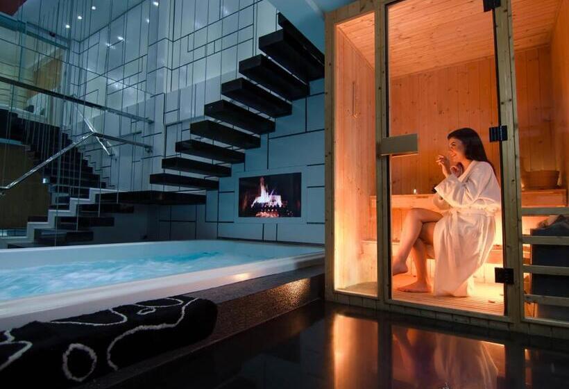 Fotos del hotel Luks Lofts Hotel & Residences:  22