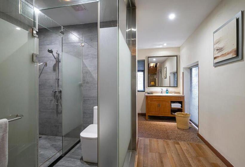 Fotos del hotel Guilin Crystal Crescent Moon:  8