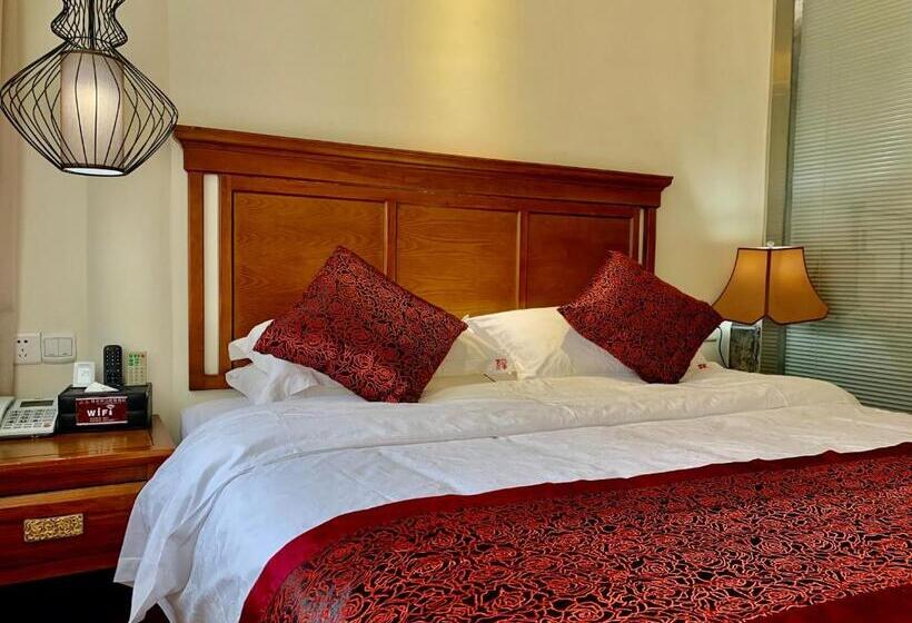 Fotos del hotel Guilin Crystal Crescent Moon:  15