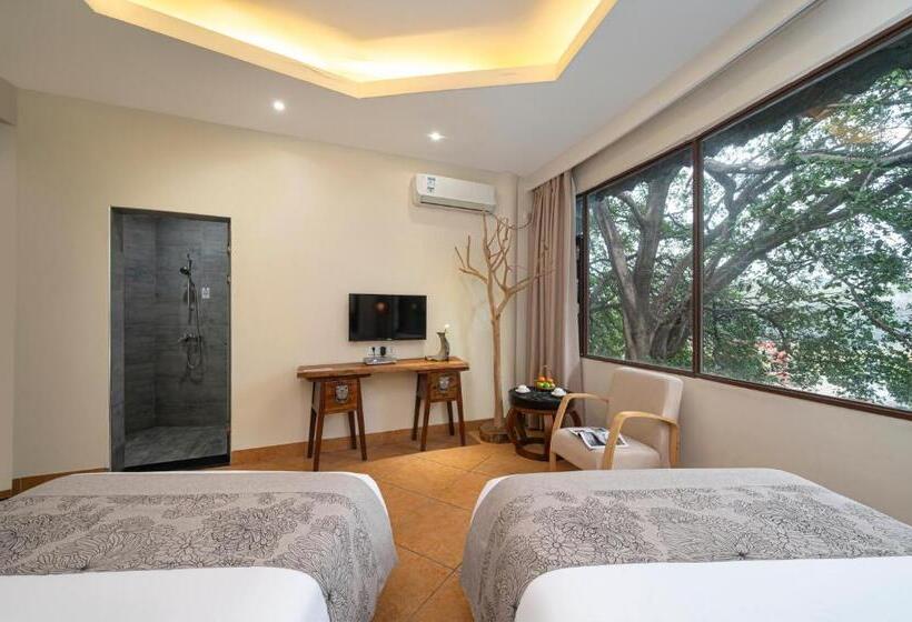 Fotos del hotel Guilin Crystal Crescent Moon:  12