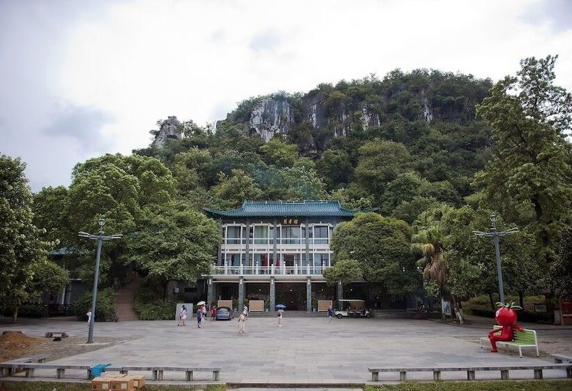 Guilin Crystal Crescent Moon