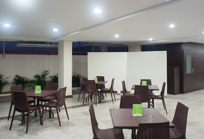 Fotos del hotel Treebo Trend Celeste:  12