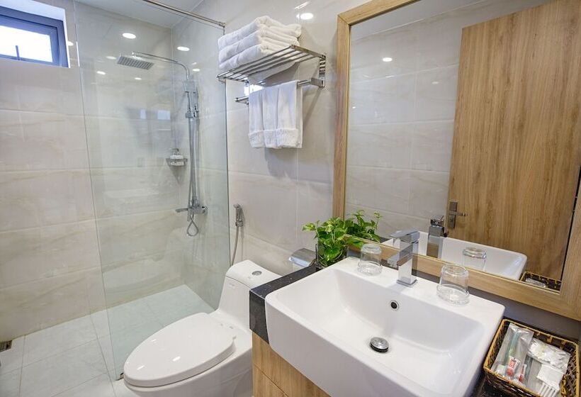 Fotos del hotel Continent  Da Nang:  11