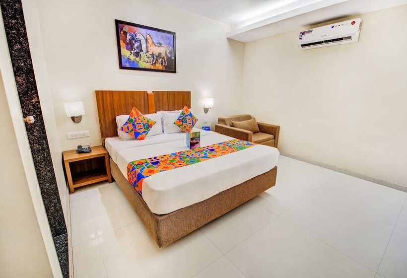 Fotos del hotel Fab Royal International:  9