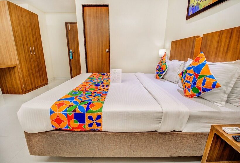 Fotos del hotel Fab Royal International:  15