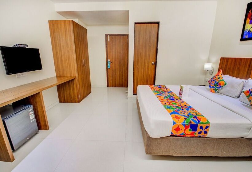 Fab Royal International